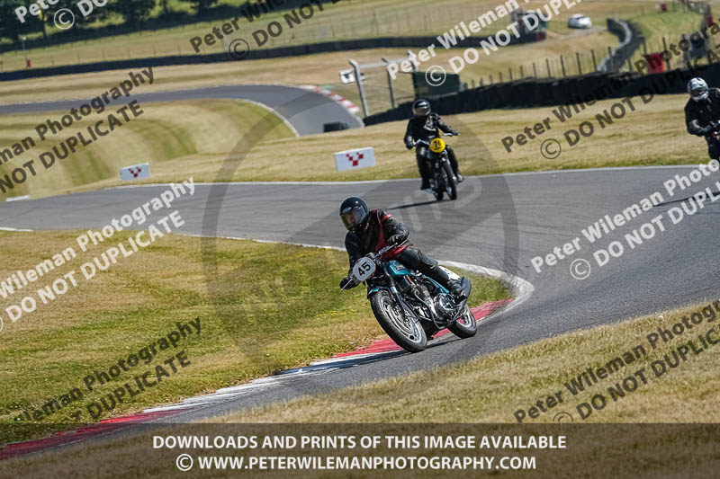 cadwell park;cadwell park photographs;cadwell trackday photographs;enduro digital images;event digital images;eventdigitalimages;peter wileman photography;racing digital images;trackday digital images;trackday photos
